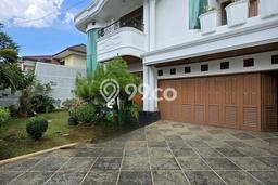Rumah Elit Modern Siap Huni di Pondok Kelapa Jakarta Timur Rumah Elit Modern Siap Huni di Pondok Kelapa Jakarta Timur