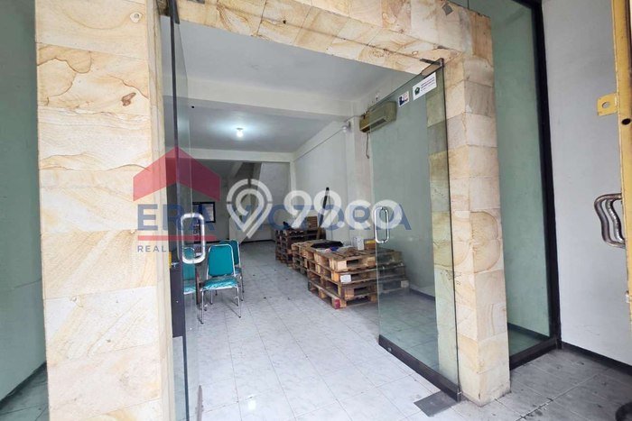 FOR SALE! Ruko di Lowokwaru Malang, LT 87m2, LB 215m2 FOR SALE! Ruko di Lowokwaru Malang, LT 87m2, LB 215m2