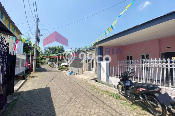 Rumah Minimalis Dijual di Singosari 2 Kamar dengan LT 84m2 Rumah Minimalis Dijual di Singosari 2 Kamar dengan LT 84m2