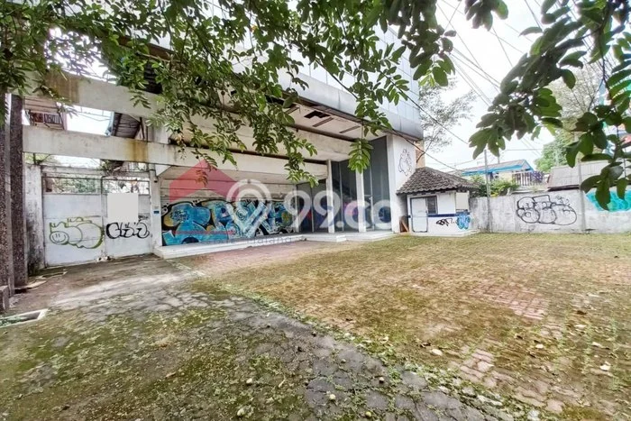 Komersial Disewakan Cepat di Klojen Malang LB 1157m2 Komersial Disewakan Cepat di Klojen Malang LB 1157m2