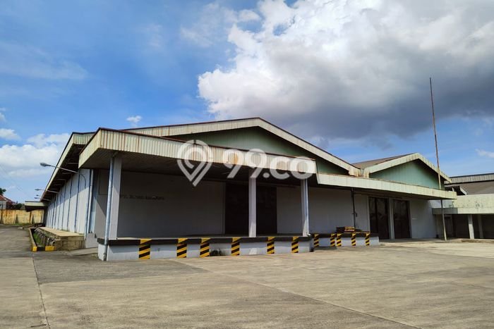 Unit Pabrik Dijual di Cikarang Barat Bekasi Luas Tanah 27329m2, Luas Bangunan 14962m2 Unit Pabrik Dijual di Cikarang Barat Bekasi Luas Tanah 27329m2, Luas Bangunan 14962m2