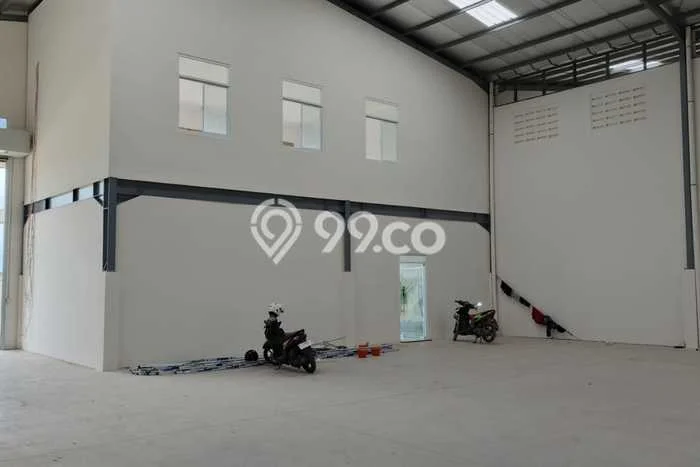 Gudang untuk disewa di Cikarang Pusat punya LT 1300m2 & LB 1068m2 harga sewa kompetitif Gudang untuk disewa di Cikarang Pusat punya LT 1300m2 & LB 1068m2 harga sewa kompetitif