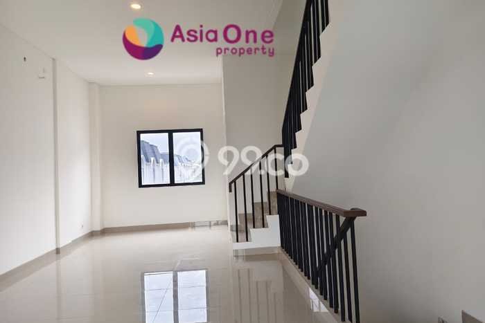 Disewakan Ruko di Pusat Kota Tangerang Selatan Ramai Strategis Disewakan Ruko di Pusat Kota Tangerang Selatan Ramai Strategis