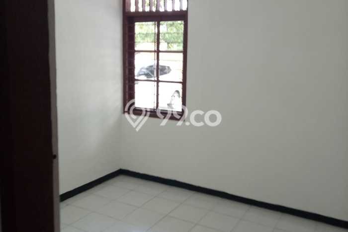Rumah Elit Modern Tanpa Renovasi di Surabaya Kota Surabaya Rumah Elit Modern Tanpa Renovasi di Surabaya Kota Surabaya