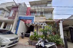 Hunian Cantik Minimalis Lb 220m2 di Jagakarsa, Jakarta Selatan Hunian Cantik Minimalis Lb 220m2 di Jagakarsa, Jakarta Selatan