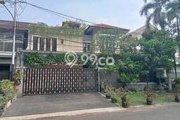 Siap Huni Rumah Mewah 4 Kamar di Kebayoran Baru Dekat ke Mana Pun Siap Huni Rumah Mewah 4 Kamar di Kebayoran Baru Dekat ke Mana Pun