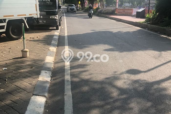 Ruko Dijual di Sawah Besar Jakarta Pusat dengan Luas Bangunan 350m2 Ruko Dijual di Sawah Besar Jakarta Pusat dengan Luas Bangunan 350m2