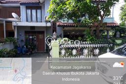 Jual Segera Rumah LT 299m² / LB 180m² di Jantung Kota Jagakarsa, Jakarta Selatan Jual Segera Rumah LT 299m² / LB 180m² di Jantung Kota Jagakarsa, Jakarta Selatan