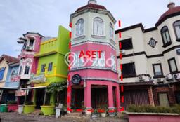 Ruko Bagus Dijual LB 220m2 Lokasi Strategis Jakarta Barat Area Cocok untuk Bisnis Ruko Bagus Dijual LB 220m2 Lokasi Strategis Jakarta Barat Area Cocok untuk Bisnis