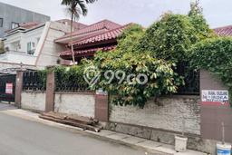 Siap Huni Rumah Mewah 4 Kamar di Mampang Prapatan Dekat ke Mana Saja Siap Huni Rumah Mewah 4 Kamar di Mampang Prapatan Dekat ke Mana Saja