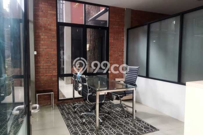 Kantor Dijual di Kebayoran Lama LT 1560m2, LB 900m2 Solusi Investasi Cerdas Kantor Dijual di Kebayoran Lama LT 1560m2, LB 900m2 Solusi Investasi Cerdas