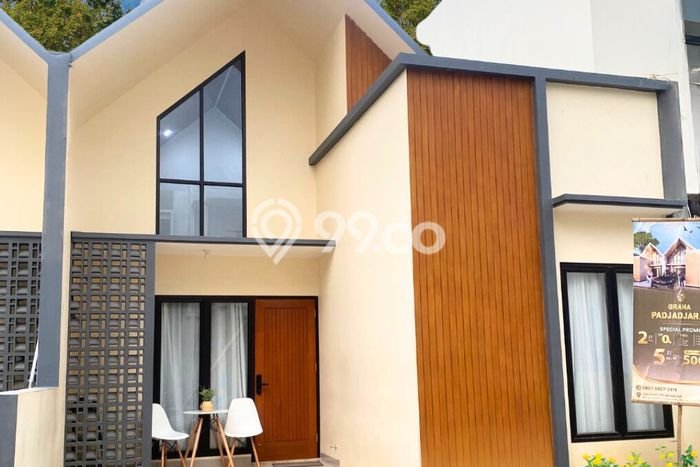 For Sale Hunian Rumah Terawat 2 KT di Citayam, Depok For Sale Hunian Rumah Terawat 2 KT di Citayam, Depok