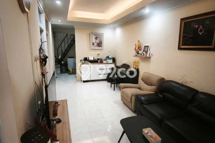 Jual Rumah Strategis Bagus Punya 3 KT di Kelapa Gading Jakarta Utara SHM Jual Rumah Strategis Bagus Punya 3 KT di Kelapa Gading Jakarta Utara SHM