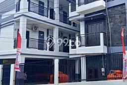 Kost Dijual Lokasi Balikpapan Kota, Balikpapan, Spesifikasi 20 Kamar Tidur dan Luas 500m2 Kost Dijual Lokasi Balikpapan Kota, Balikpapan, Spesifikasi 20 Kamar Tidur dan Luas 500m2