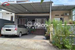 Rumah Modern Cantik 2 KT Bisa Langsung Pindah di Balikpapan Selatan Rumah Modern Cantik 2 KT Bisa Langsung Pindah di Balikpapan Selatan