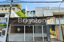 Dijual Rumah Mewah Megah Dengan View Cantik di Manyar, Surabaya Dijual Rumah Mewah Megah Dengan View Cantik di Manyar, Surabaya