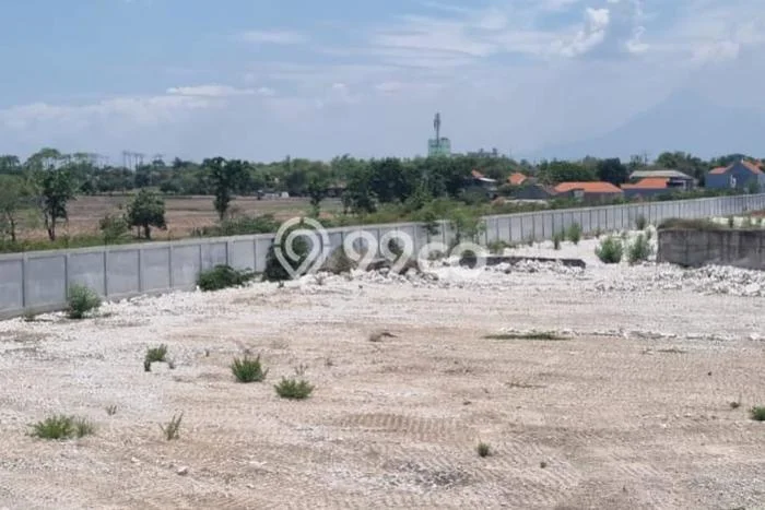 Lahan Kosong Dijual di Wringinanom, Gresik, Luas 85000m2 Area Strategis Lahan Kosong Dijual di Wringinanom, Gresik, Luas 85000m2 Area Strategis