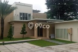Rumah Elit Modern Tanpa Renovasi di Sentul City Bogor Rumah Elit Modern Tanpa Renovasi di Sentul City Bogor