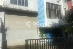 FOR RENT! Gudang di BSD Cocok untuk Bisnis 369m2 FOR RENT! Gudang di BSD Cocok untuk Bisnis 369m2