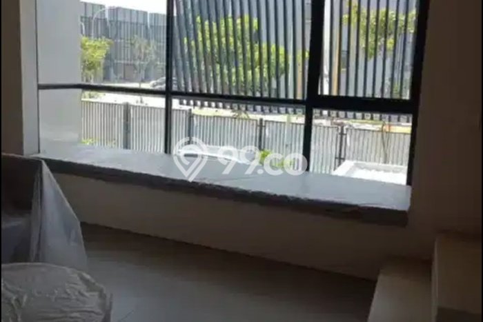 Dijual Hunian Rumah Terawat 3 KT di BSD City, Tangerang Dijual Hunian Rumah Terawat 3 KT di BSD City, Tangerang