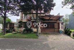 Ready to Use! Luxury House LT 450m2 Desain Modern di Malang Kota Ready to Use! Luxury House LT 450m2 Desain Modern di Malang Kota