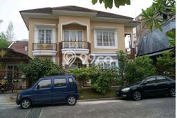 Rumah Mewah LB 170m2 Siap Pakai Desain Elegan di Balikpapan Baru, Balikpapan Rumah Mewah LB 170m2 Siap Pakai Desain Elegan di Balikpapan Baru, Balikpapan
