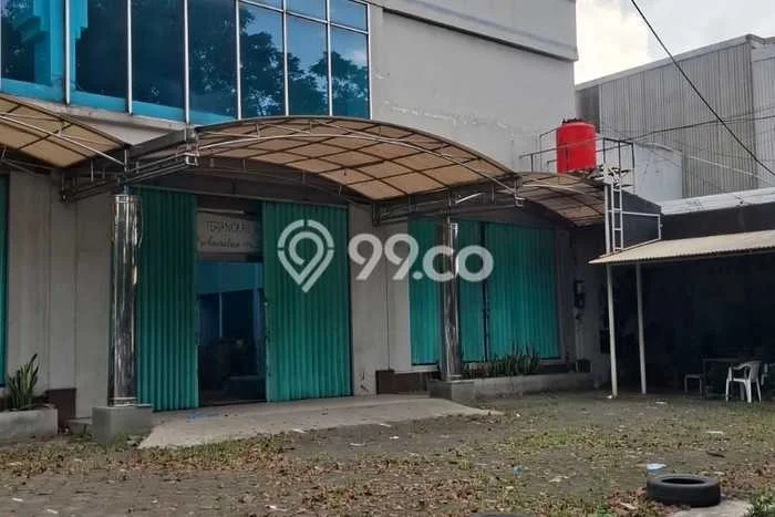 Unit Komersial Tersedia di Peta Spesifikasi LB 300m2 Unit Komersial Tersedia di Peta Spesifikasi LB 300m2