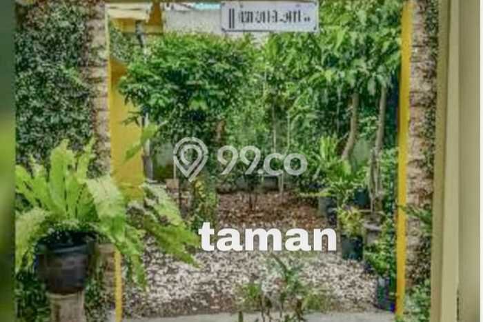For Sale Rumah 7 Kamar Lokasi Strategis Bagus dan Strategis di Laweyan For Sale Rumah 7 Kamar Lokasi Strategis Bagus dan Strategis di Laweyan