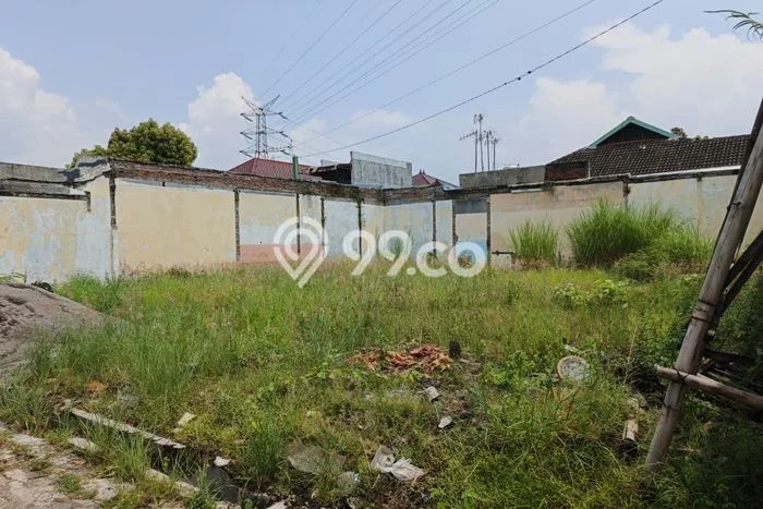 Tanah Dijual Lokasi Laweyan, Surakarta Luas 360m2 Legalitas Aman Tanah Dijual Lokasi Laweyan, Surakarta Luas 360m2 Legalitas Aman