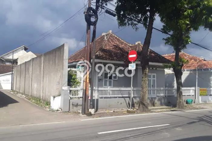 Disewakan Segera Rumah Kondisi Bagus di Area Serengan, Surakarta Disewakan Segera Rumah Kondisi Bagus di Area Serengan, Surakarta