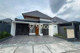 Rumah Modern Minimalis 3 Kamar Bisa Langsung Pindah di Ngemplak Rumah Modern Minimalis 3 Kamar Bisa Langsung Pindah di Ngemplak