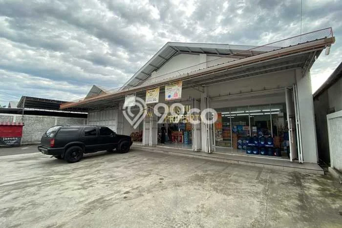 Ruko Dijual di Sewon LT 745m2, LB 400m2 untuk Investasi Ruko Dijual di Sewon LT 745m2, LB 400m2 untuk Investasi