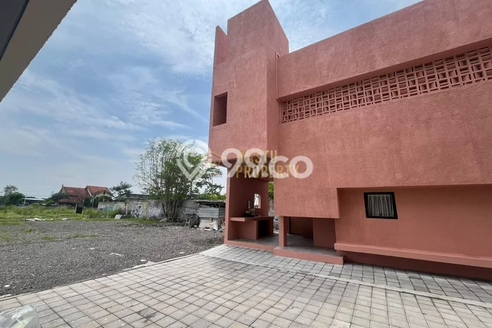 Kos-kosan Dijual di Seturan Yogyakarta Luas 209m2 Kos-kosan Dijual di Seturan Yogyakarta Luas 209m2