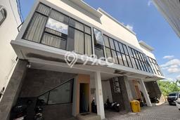 Unit Kost Dijual di Kawasan Tegalrejo Yogyakarta dengan 14 KT Unit Kost Dijual di Kawasan Tegalrejo Yogyakarta dengan 14 KT