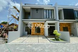 Rumah Luas Asri 3 KT Siap Huni di Purwomartani Yogyakarta Rumah Luas Asri 3 KT Siap Huni di Purwomartani Yogyakarta