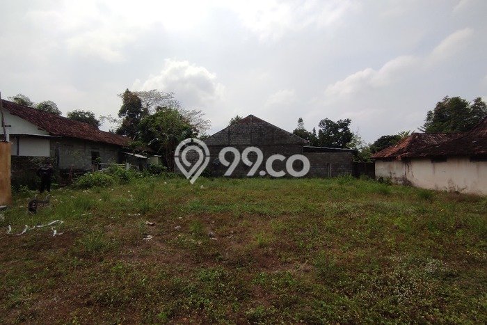 Kavling Tanah di Ngaglik Dijual Luas 211m2 Legalitas SHM Kavling Tanah di Ngaglik Dijual Luas 211m2 Legalitas SHM