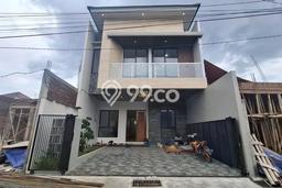 For Sale Rumah 4 Kamar Lokasi Ideal Nyaman dan Strategis di Ngaglik For Sale Rumah 4 Kamar Lokasi Ideal Nyaman dan Strategis di Ngaglik