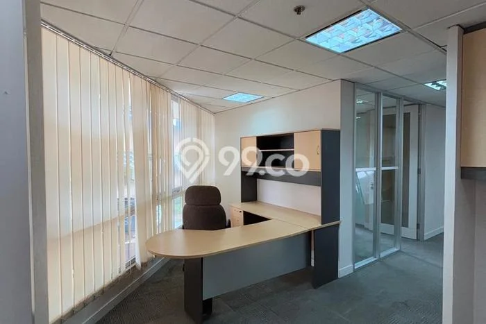Unit Kantor Tersedia di scbd Spesifikasi LB 110m2 Unit Kantor Tersedia di scbd Spesifikasi LB 110m2