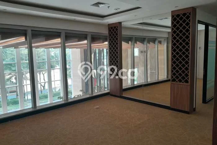 Unit Kantor Disewakan di Mega Kuningan di Area Ramai & Strategis Unit Kantor Disewakan di Mega Kuningan di Area Ramai & Strategis