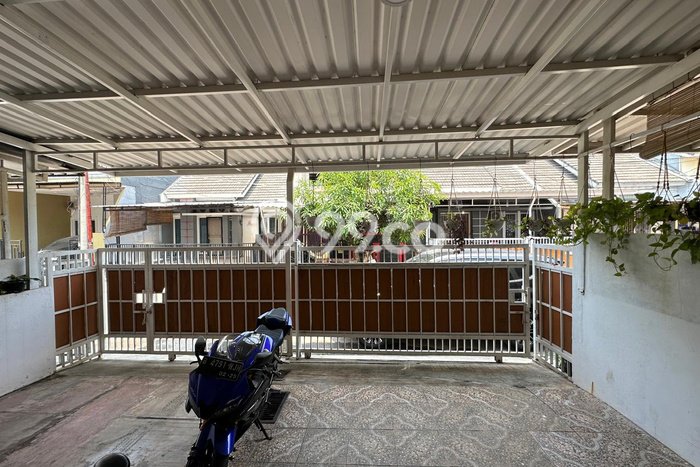 Rumah Minimalis 3 Kamar LT 124m2 di BSD City Rumah Minimalis 3 Kamar LT 124m2 di BSD City