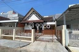 Rumah Elit Modern Tanpa Renovasi di Gading Serpong Tangerang Rumah Elit Modern Tanpa Renovasi di Gading Serpong Tangerang