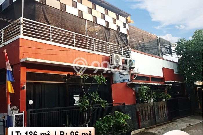 Rumah Luas Asri 4 KT Siap Huni di Jati Rahayu Bekasi Rumah Luas Asri 4 KT Siap Huni di Jati Rahayu Bekasi