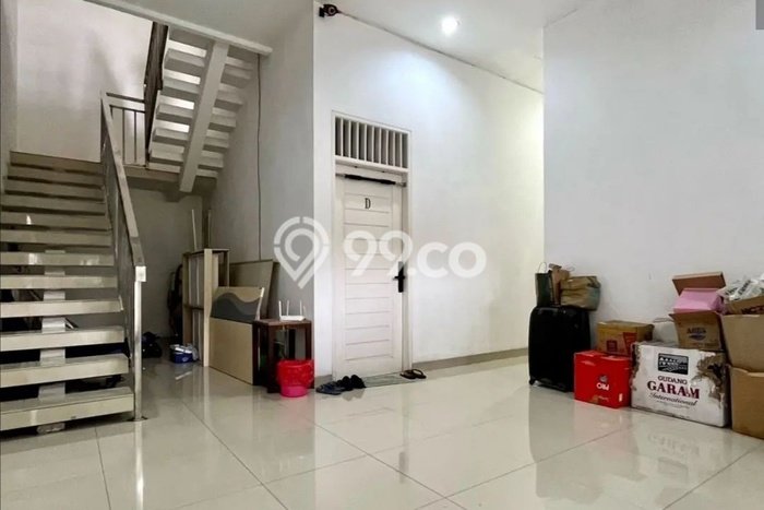 Unit Kost Dijual di Kawasan Tebet Jakarta Selatan dengan 11 KT Unit Kost Dijual di Kawasan Tebet Jakarta Selatan dengan 11 KT