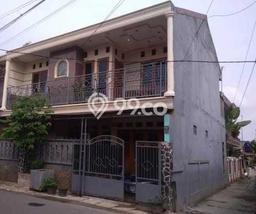 Dijual Hunian Rumah Terawat 5 Kamar di Pejaten, Jakarta Selatan Dijual Hunian Rumah Terawat 5 Kamar di Pejaten, Jakarta Selatan