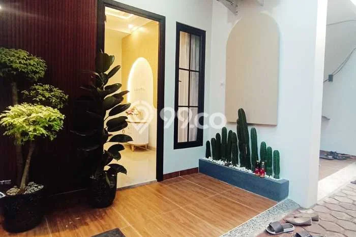 Rumah Luas Asri 2 KT Siap Pakai di Utan Kayu Jakarta Timur Rumah Luas Asri 2 KT Siap Pakai di Utan Kayu Jakarta Timur