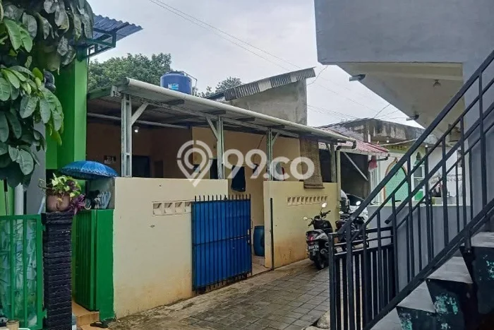 Kost Dijual di Citayam dengan 12 KT dan Luas 178m2 Kost Dijual di Citayam dengan 12 KT dan Luas 178m2