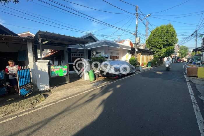 Siap Huni Rumah Mewah 8 Kamar di Cempaka Putih Dekat ke Mana Saja Siap Huni Rumah Mewah 8 Kamar di Cempaka Putih Dekat ke Mana Saja