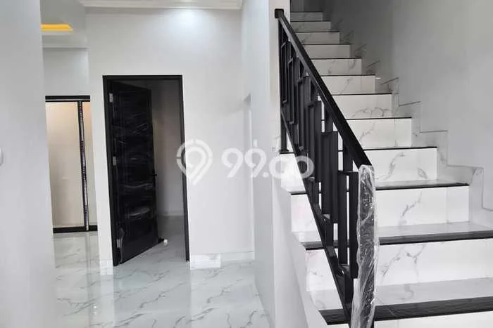 Jual Rumah Favorit Siap Huni LB 84m2 di Ciracas, Jakarta Timur Jual Rumah Favorit Siap Huni LB 84m2 di Ciracas, Jakarta Timur