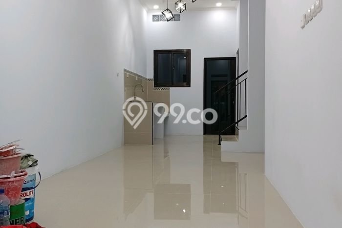Rumah Strategis Modern Lb 75m2 di Ciracas, Jakarta Timur Rumah Strategis Modern Lb 75m2 di Ciracas, Jakarta Timur