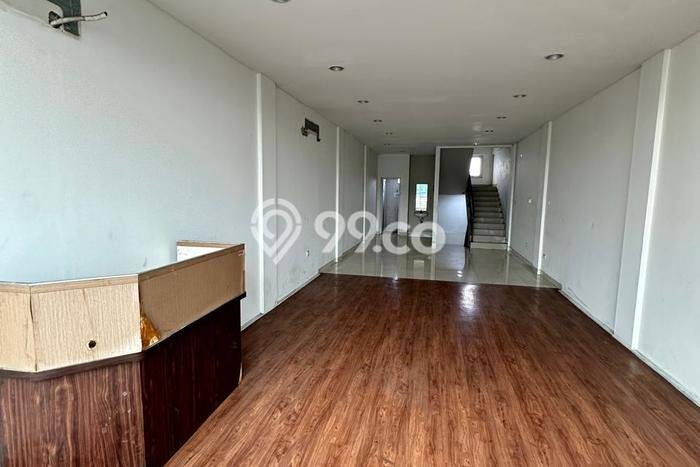 Area Ramai! Ruko Dijual di Pinang untuk Bisnis Luas Bangunan 246m2 Area Ramai! Ruko Dijual di Pinang untuk Bisnis Luas Bangunan 246m2